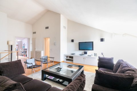 Dzīvoklis pārdošanā Barcelona, Spānijā 4 istabas, Nr. 141000 - attēls 14