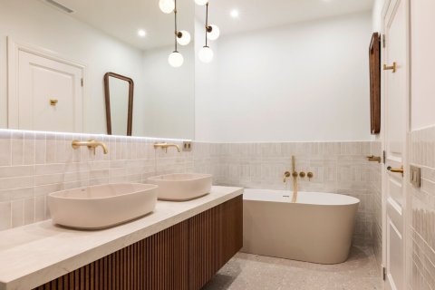 Lägenhet till salu i Barcelona, Spanien 3 sovrum, Nr. 140999 - foto 15