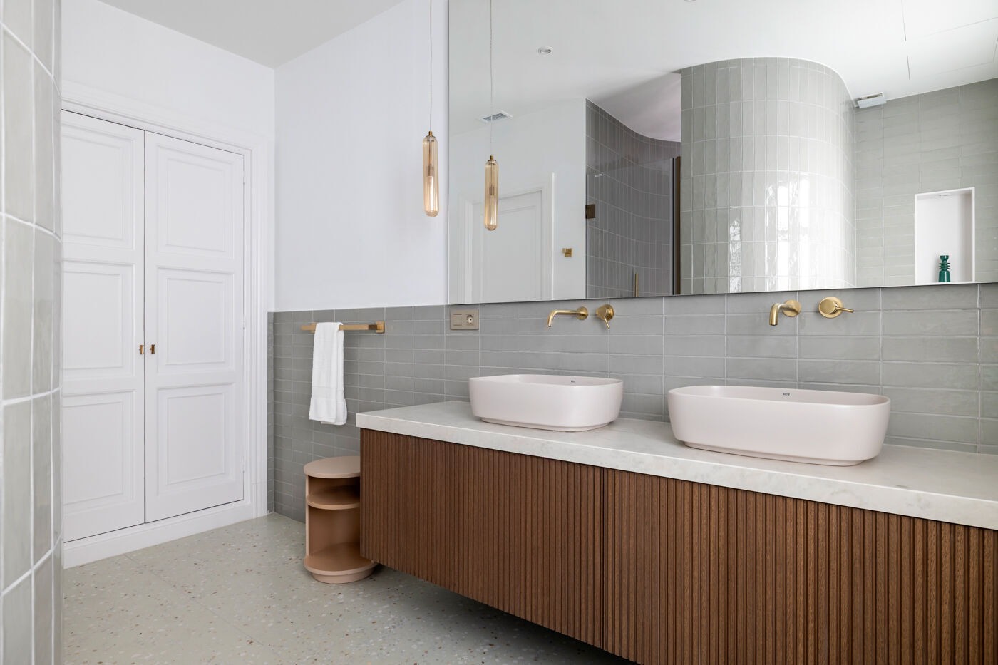 Квартира в Барселона, Испания 3 спальни,  №140999