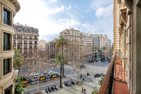 Lägenhet till salu i Barcelona, Spanien 3 sovrum, Nr. 140999 - foto 27