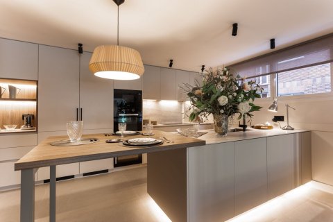 Apartment à vendre à Barcelona, Espagne, 5 chambres, No. 140998 - photo 13