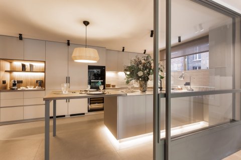 Apartment à vendre à Barcelona, Espagne, 5 chambres, No. 140998 - photo 9