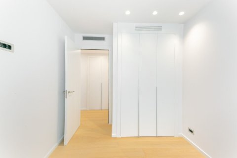 Lägenhet till salu i Barcelona, Spanien 4 sovrum, Nr. 141002 - foto 19