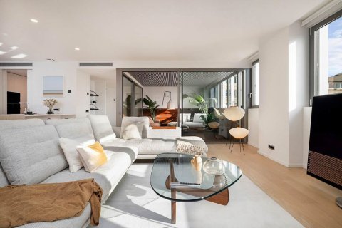 Lägenhet till salu i Barcelona, Spanien 4 sovrum, Nr. 141002 - foto 2