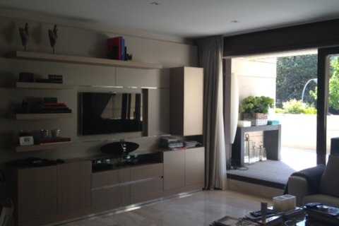 Аренда квартиры в Алкобендас, Мадрид, Испания 3 спальни, 165м2 №161642 - фото 7