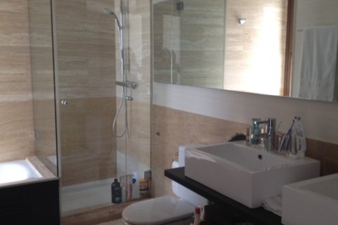 Аренда квартиры в Алкобендас, Мадрид, Испания 3 спальни, 165м2 №161642 - фото 4