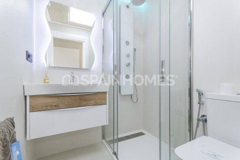 Penthouse à vendre à Torrevieja, Alicante, Espagne, 2 chambres, 63 m2 No. 161637 - photo 29