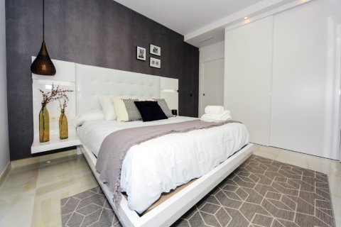 Huoneisto myytävänä Los Altos, Alicante, Espanja, 2 makuuhuonetta, 75 m2 No. 144704 - kuva 8