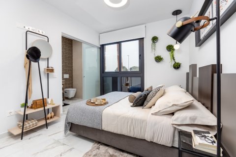 Huoneisto myytävänä Los Altos, Alicante, Espanja, 2 makuuhuonetta, 75 m2 No. 144704 - kuva 20