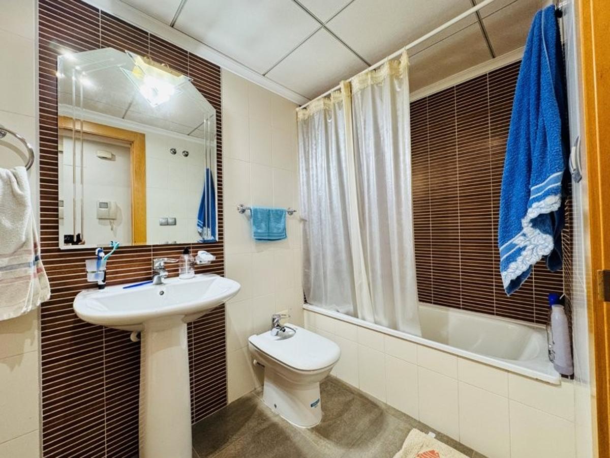 Appartamento a La Mata, Alicante, Spagna 2 camere da letto, 58 mq. N° 183766