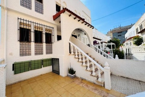 Townhouse for sale in La Mata, Alicante, Spain 3 bedrooms, 100 sq.m. No. 183767 - photo 28