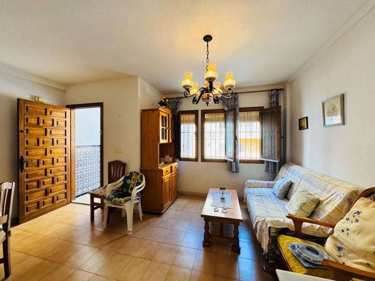 Villetta a schiera a La Mata, Alicante, Spagna 3 camere da letto, 100 mq. N° 183767