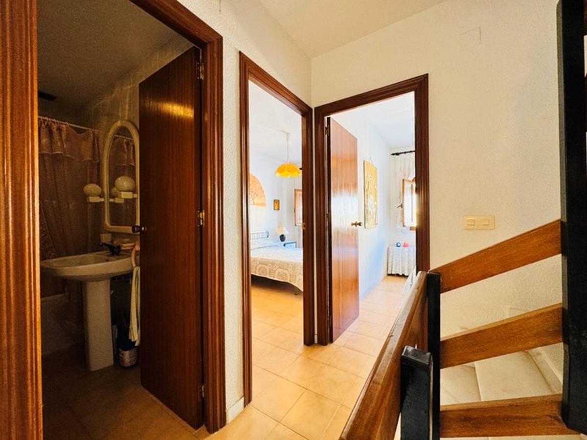 Villetta a schiera a La Mata, Alicante, Spagna 3 camere da letto, 100 mq. N° 183767