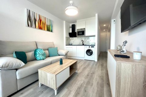 Apartment for sale in Torrevieja, Alicante, Spain 1 bedroom, 34 sq.m. No. 183764 - photo 4
