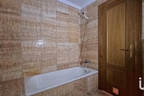Dzīvoklis pārdošanā Roquetas de Mar, Almeria, Spānijā 2 istabas, 97 m2 Nr. 185977 - attēls 13