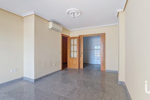 Dzīvoklis pārdošanā Roquetas de Mar, Almeria, Spānijā 2 istabas, 97 m2 Nr. 185977 - attēls 4