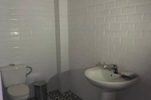 Продажа коммерческой недвижимости в Лепе, Уэльва, Испания 63м2 №185972 - фото 2
