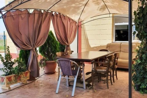 Kommersiell fastighet till salu i Almoradi, Alicante, Spanien 2 sovrum, 905 kvm. Nr. 140377 - foto 8