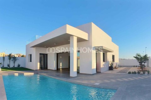 Villa à vendre à Rojales, Alicante, Espagne, 3 chambres, 120 m2 No. 144610 - photo 2