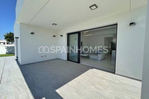 Villa à vendre à Rojales, Alicante, Espagne, 3 chambres, 120 m2 No. 144610 - photo 6