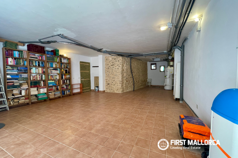 Townhouse for rent in Buger, Mallorca, Spain 2 bedrooms, 132 sq.m. No. 179452 - photo 24