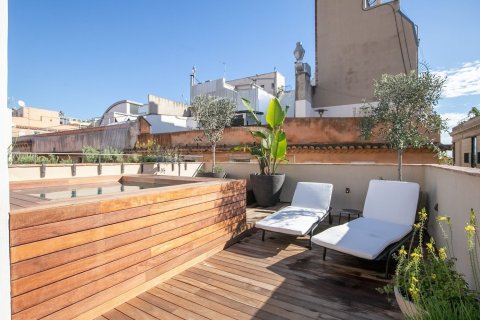 Apartament w Barcelona, Hiszpania 3 sypialnie, nr 141054 – zdjęcie 5