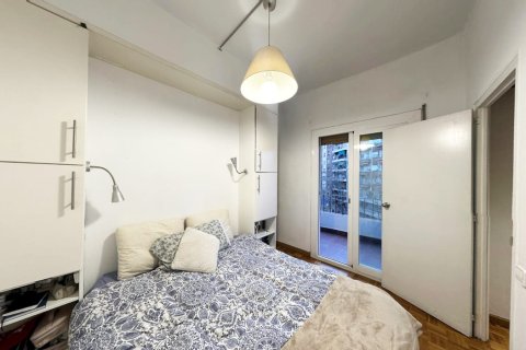 Huoneisto myytävänä Barcelona, Espanja, 3 makuuhuonetta, 82 m2 No. 141059 - kuva 8