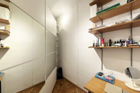 Huoneisto myytävänä Barcelona, Espanja, 3 makuuhuonetta, 82 m2 No. 141059 - kuva 14