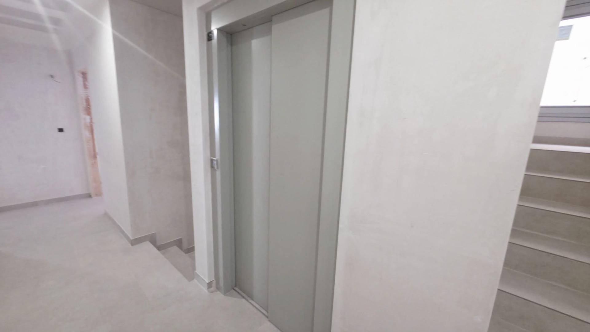 Wohnung in Alicante, Spanien 2 Schlafzimmer, 64 m2 Nr. 179290
