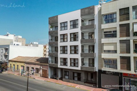 Appartamento a Guardamar del Segura, Alicante, Spagna 3 camere da letto, 93 mq. N° 149365