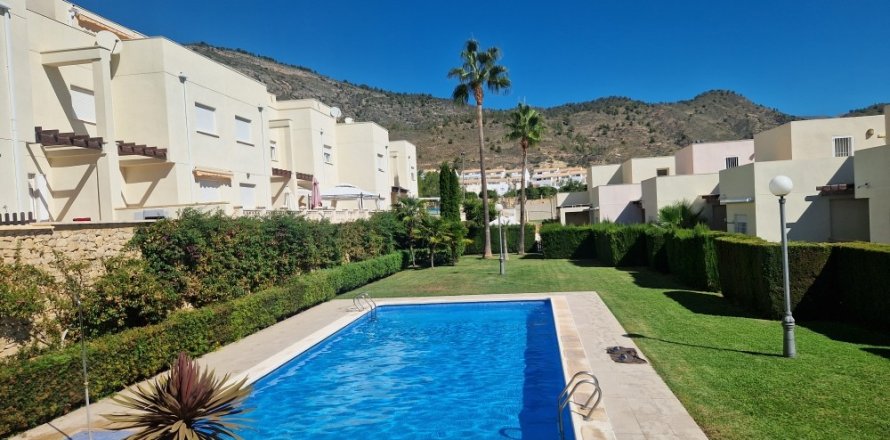 Townhouse Relleu, Alicante, Espagne 3 chambres, 180 m2 No. 138732