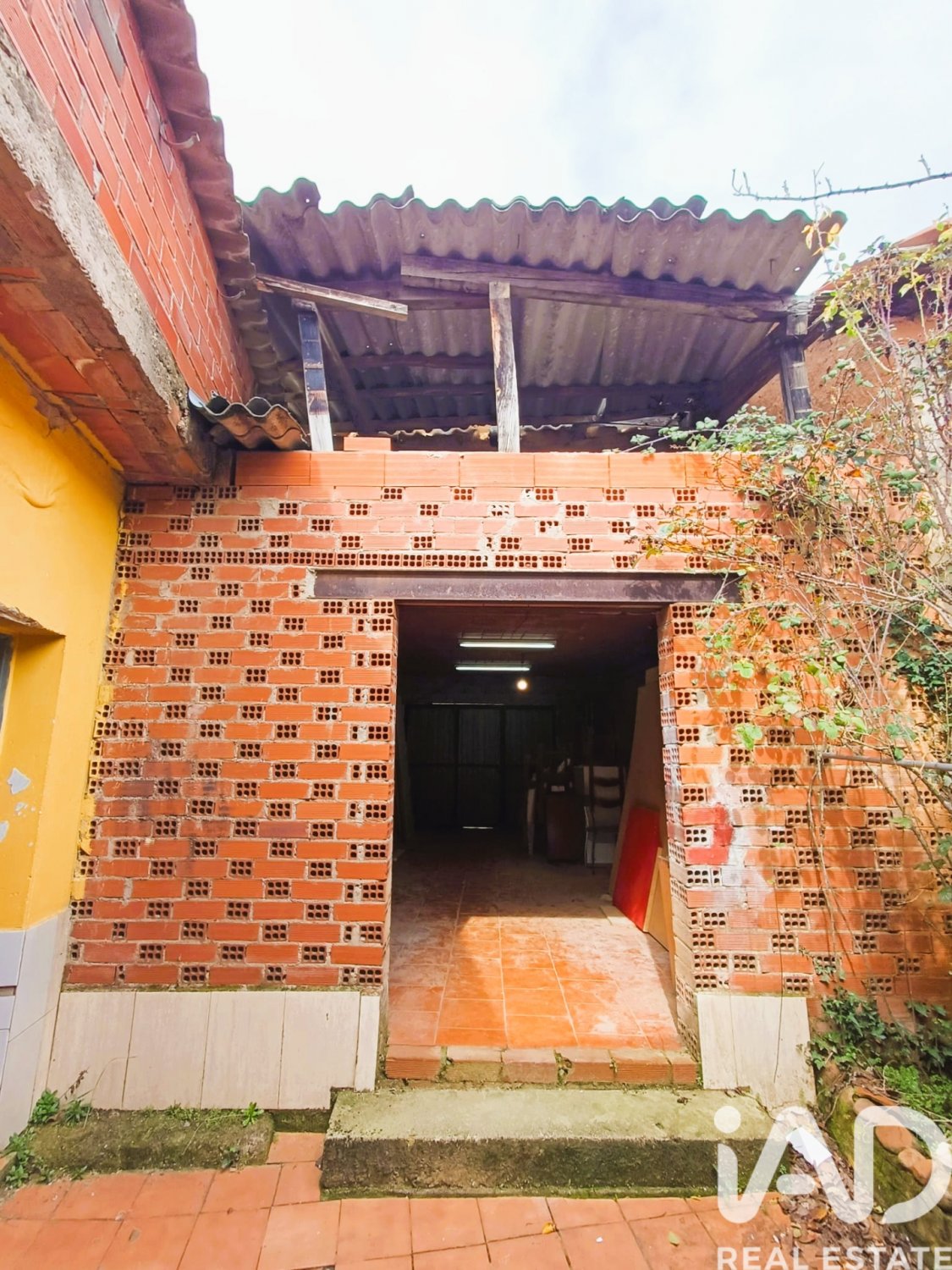 Villa i Valverde de la Virgen, Leon, Spanien 3 sovrum, 175 kvm. Nr. 185040