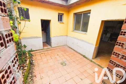 Продажа виллы в Вальверде де ла Вирхен, Леон, Испания 3 спальни, 175м2 №185040 - фото 3