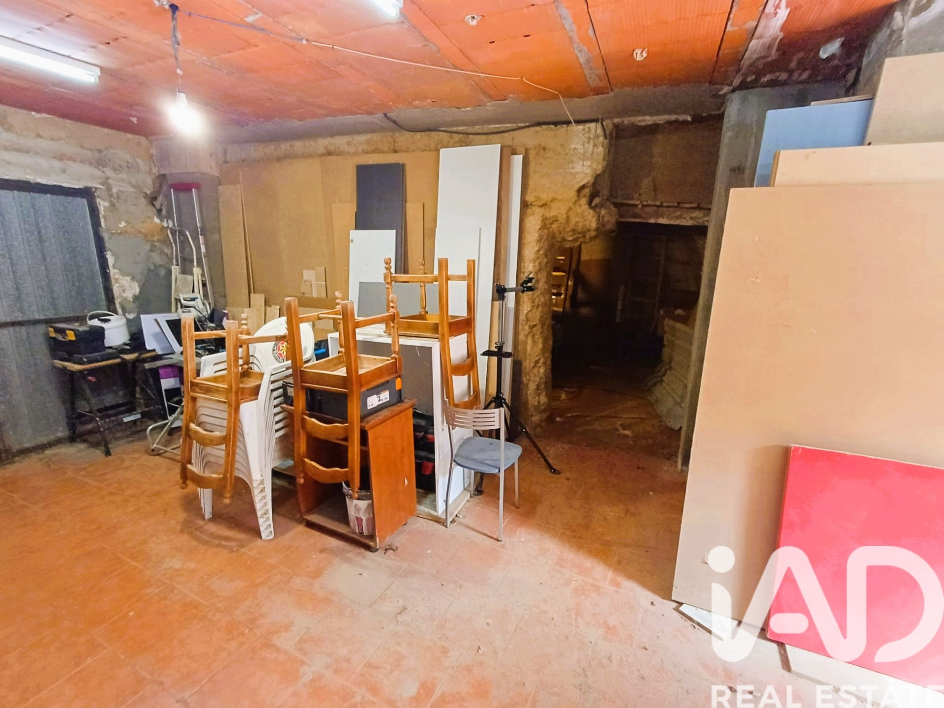 Villa i Valverde de la Virgen, Leon, Spanien 3 sovrum, 175 kvm. Nr. 185040