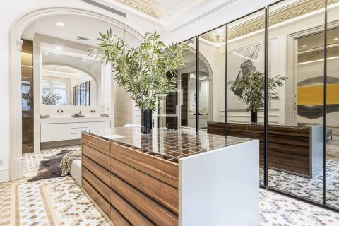 Apartamento en venta en Barcelona, España 4 dormitorios, 304 m2 No. 150838 - foto 20