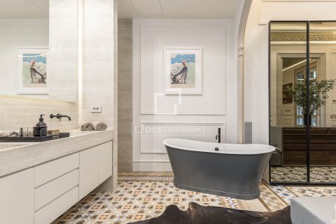 Apartamento en venta en Barcelona, España 4 dormitorios, 304 m2 No. 150838 - foto 22