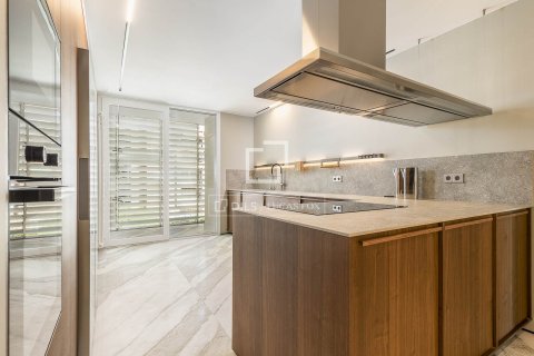 Appartamento in vendita a Barcelona, Spagna 6 camere da letto, 260 mq. N° 150837 - foto 15