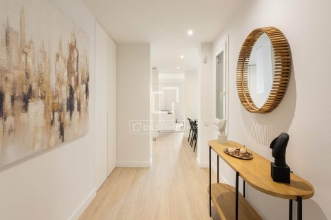 Dzīvoklis pārdošanā Barcelona, Spānijā 3 istabas, 133 m2 Nr. 150833 - attēls 22