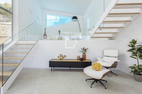 Villa for sale in Sitges, Barcelona, Spain 4 bedrooms, 513 sq.m. No. 150836 - photo 19