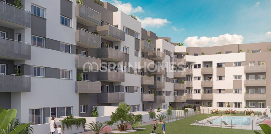 Takvåning Velez-Malaga, Malaga, Spanien 2 sovrum, 104 kvm. Nr. 107058