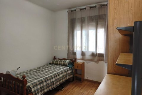 Dzīvoklis pārdošanā Santa Coloma de Gramenet, Barcelona, Spānijā 2 istabas, 69 m2 Nr. 196841 - attēls 9