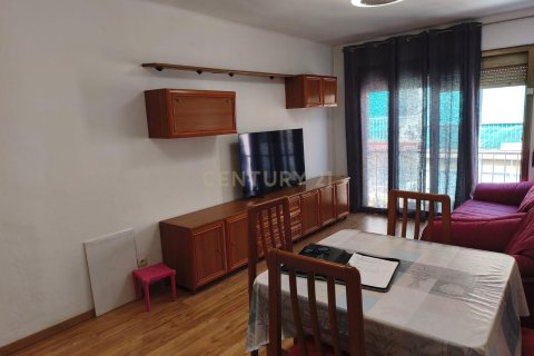 Dzīvoklis pārdošanā Santa Coloma de Gramenet, Barcelona, Spānijā 2 istabas, 69 m2 Nr. 196841 - attēls 2