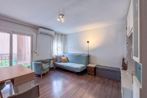 Wohnung zum Verkauf in Barcelona, Spanien 2 Schlafzimmer, 51 m2 Nr. 196843 - Foto 3