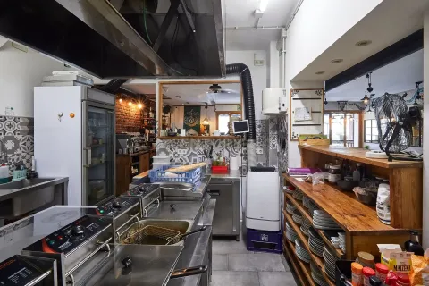 Продажа бара в Эль Масноу, Барселона, Испания 113м2 №196842 - фото 17