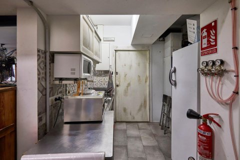 Продажа бара в Эль Масноу, Барселона, Испания 113м2 №196842 - фото 18