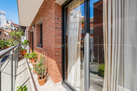Wohnung zum Verkauf in Barcelona, Spanien 2 Schlafzimmer, 85.27 m2 Nr. 196845 - Foto 6