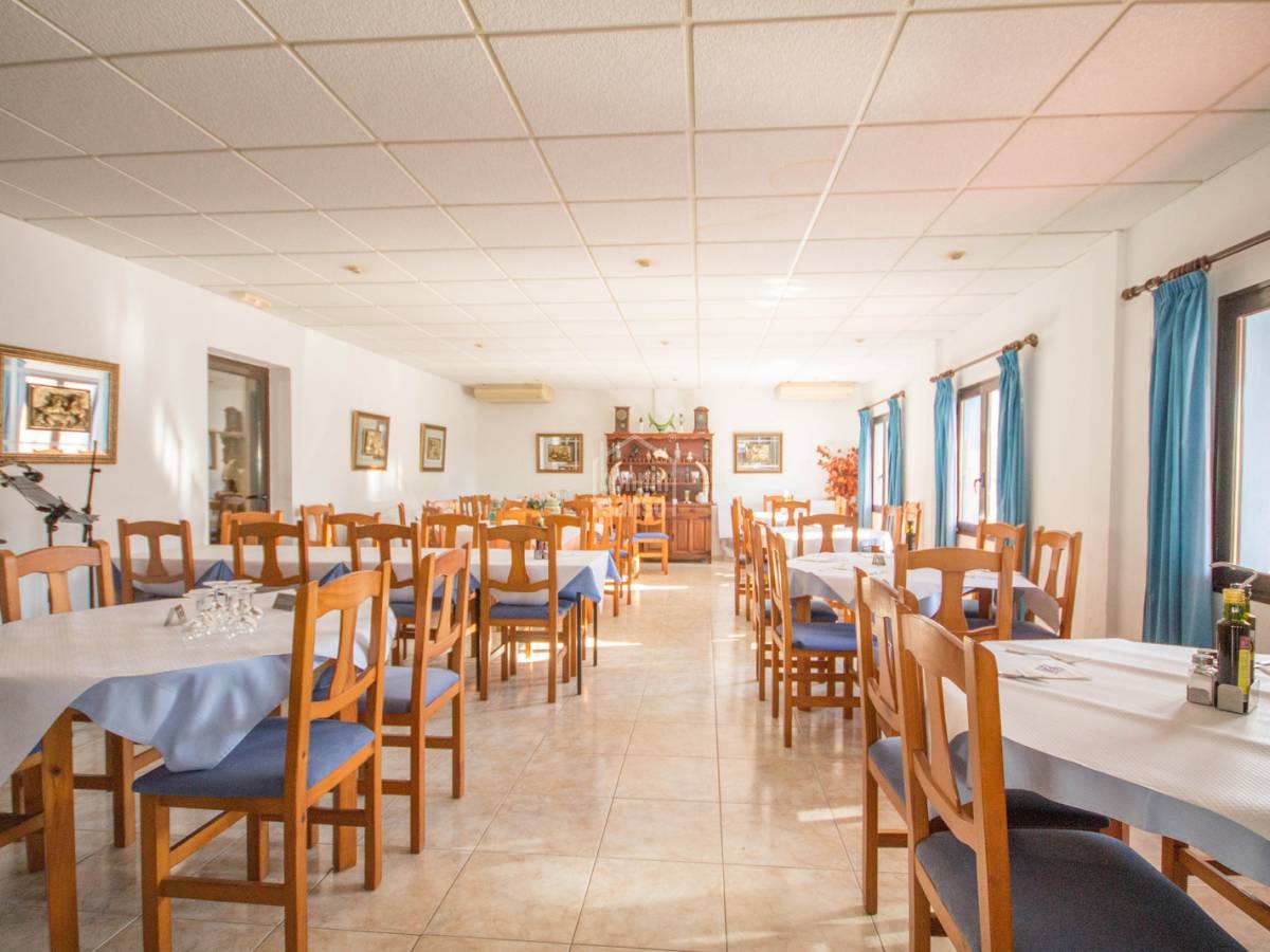 Bar/ristorante a Cala'n Porter, Menorca, Spagna 342 mq. N° 65136
