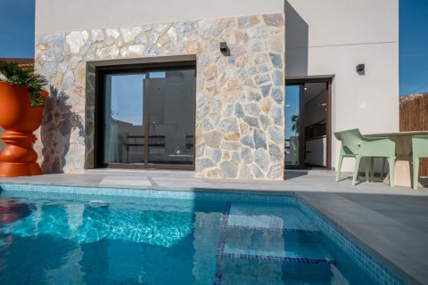 Willa w Villamartin, Alicante, Hiszpania 3 sypialnie, 94 mkw. nr 145639 – zdjęcie 1