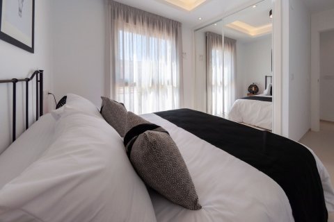 Villa zum Verkauf in Alicante, Spanien 3 Schlafzimmer, 194 m2 Nr. 145640 - Foto 8