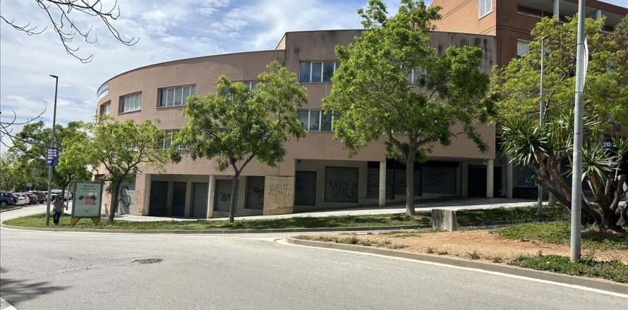 Apartment à Santa Coloma de Cervello, Barcelona, Espagne 2705 m2 No. 167192